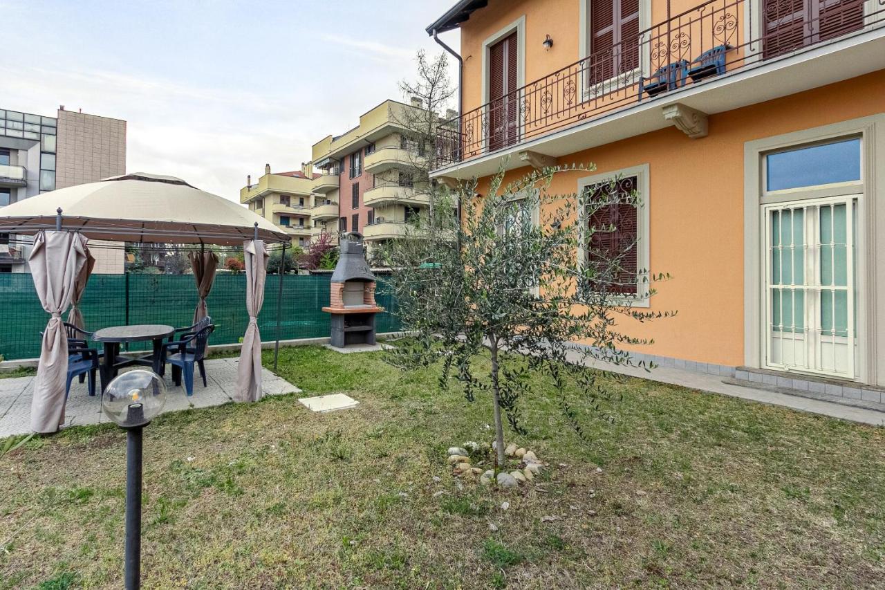 Al 33 Di Via Roma - Apartments Cardano Al Campo Ngoại thất bức ảnh