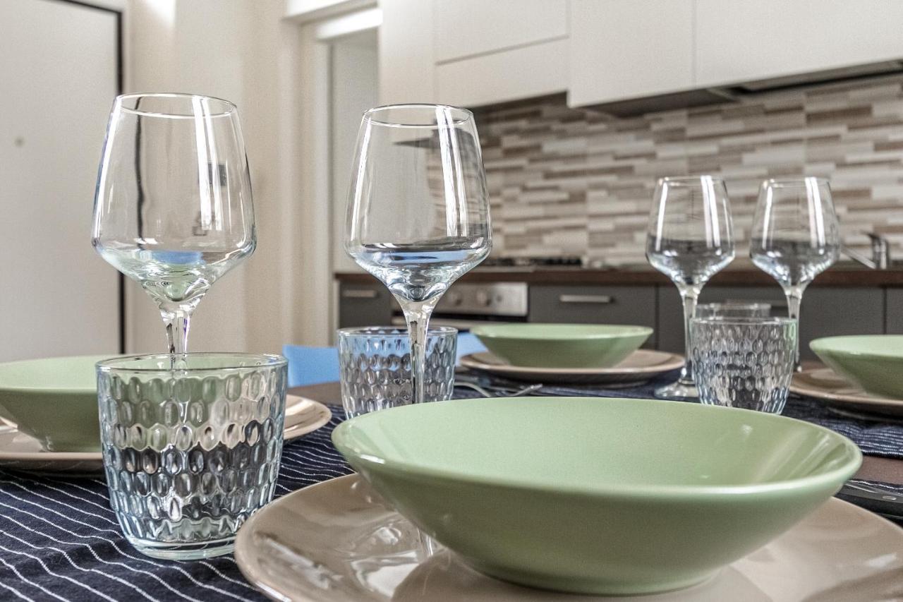 Al 33 Di Via Roma - Apartments Cardano Al Campo Ngoại thất bức ảnh