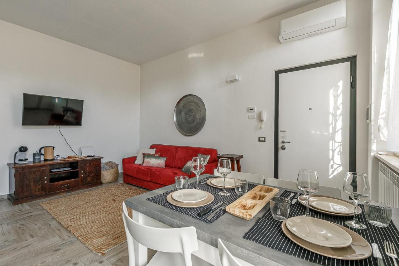 Al 33 Di Via Roma - Apartments Cardano Al Campo Ngoại thất bức ảnh