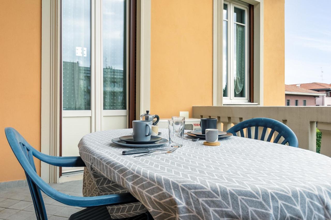 Al 33 Di Via Roma - Apartments Cardano Al Campo Ngoại thất bức ảnh