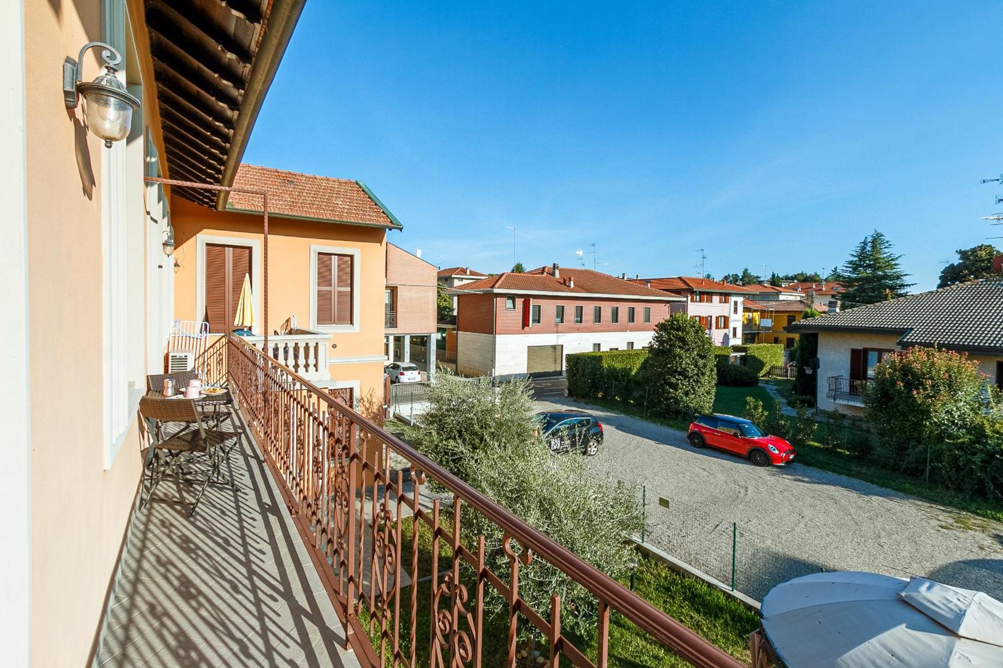 Al 33 Di Via Roma - Apartments Cardano Al Campo Ngoại thất bức ảnh